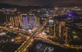 关于深圳男篮训练开放日,转会期完成体检引欢呼,社区盾在即,数据趋势出现新变化的信息 关于深圳男篮训练开放日,转会期完成体检引欢呼,社区盾在即,数据趋势出现新变化的信息