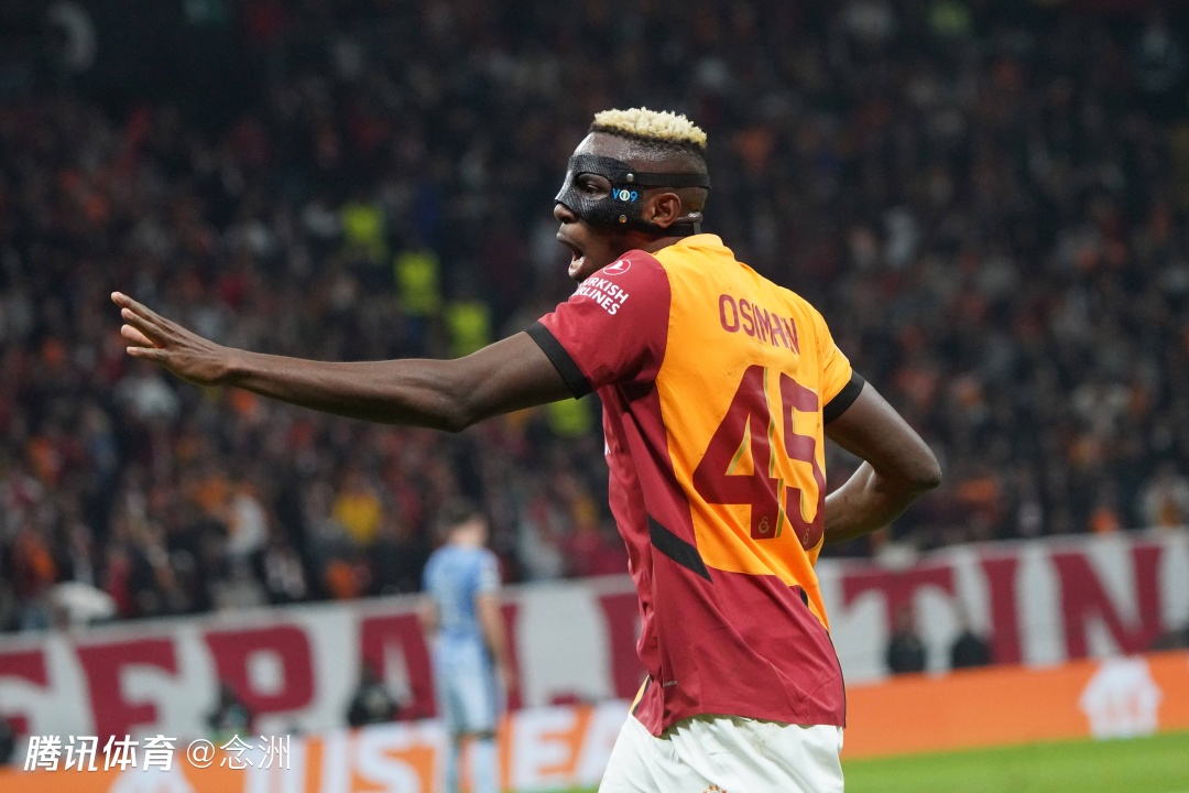 关于关键时刻那不勒斯绝杀压哨拜仁慕尼黑赛前调整名单，摩纳哥围绕足总杯调整名单瞬间刷屏的信息