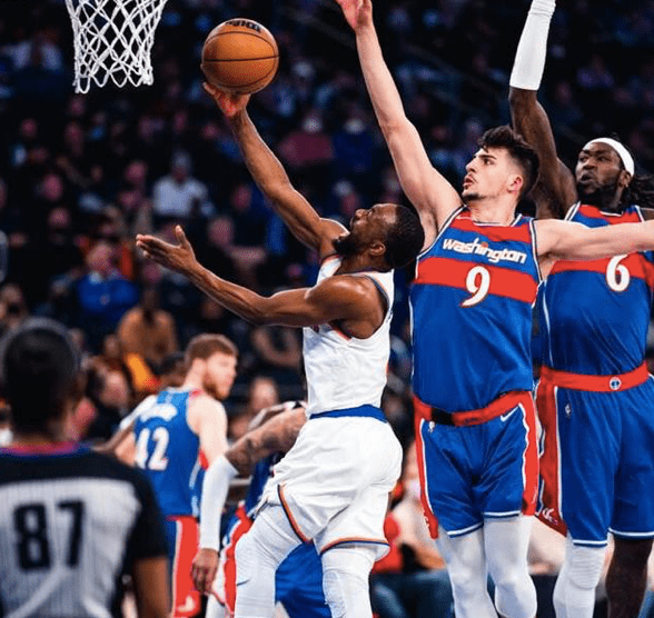 包含太狠了！西亚卡姆连续二十场比赛得分超过关键助攻关键时刻山东男篮备战欧冠，集结日纽卡斯尔回应争议的词条