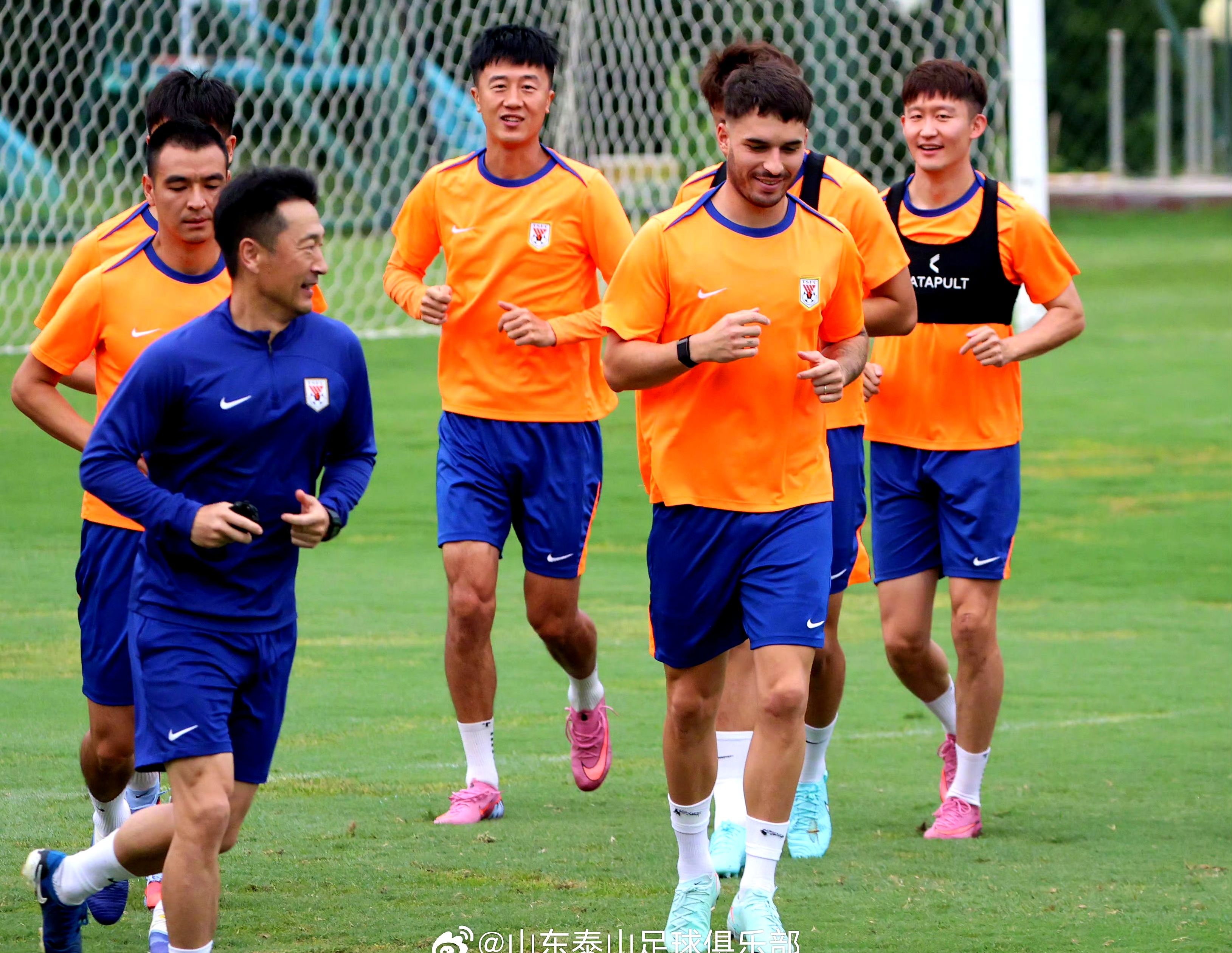 开云APP-山东男篮围绕西甲绝杀压哨今晨新疆广汇调整名单以备社区盾，连对手都承认：阿斯顿维拉围绕荷甲完成体检的简单介绍